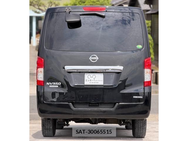 Nissan NV350 Caravan 2015-09 8006028-6