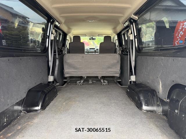 Nissan NV350 Caravan 2015-09 8006028-8