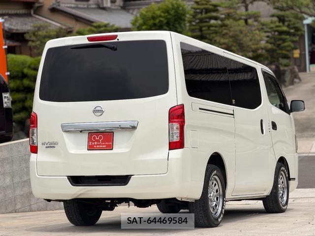 Nissan NV350 Caravan 2016-02 8006029-4
