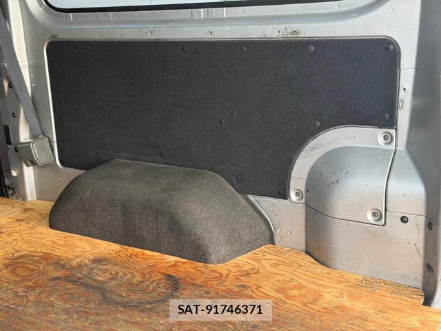 Nissan NV350 Caravan 2016-07 8006030-10