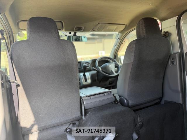 Nissan NV350 Caravan 2016-07 8006030-16