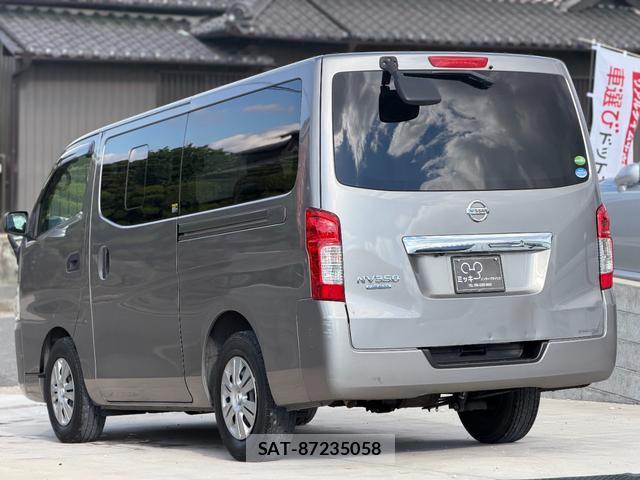Nissan NV350 Caravan 2014-07 8006031-2