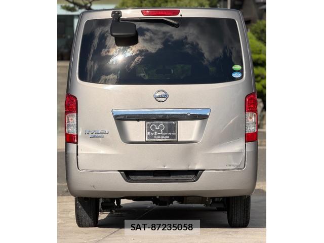Nissan NV350 Caravan 2014-07 8006031-4