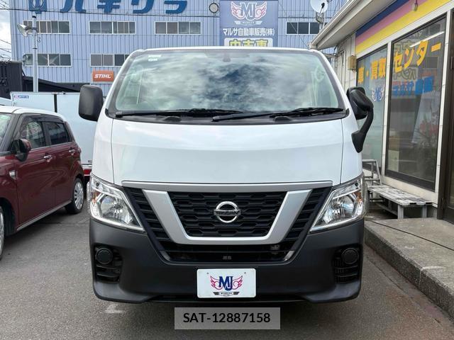 Nissan NV350 Caravan 2019-06 8006292-11