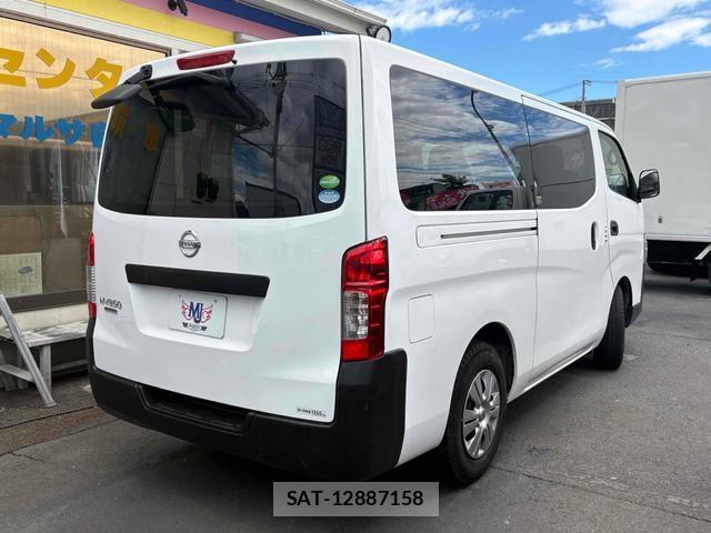 Nissan NV350 Caravan 2019-06 8006292-3