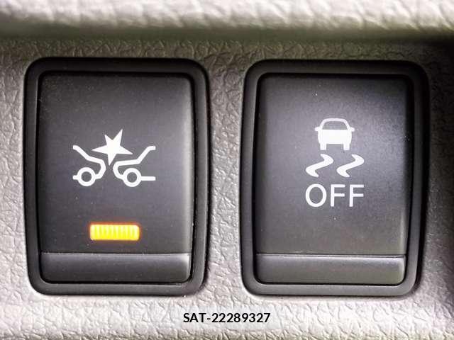 Nissan NV350 Caravan 2020-01 8006476-6