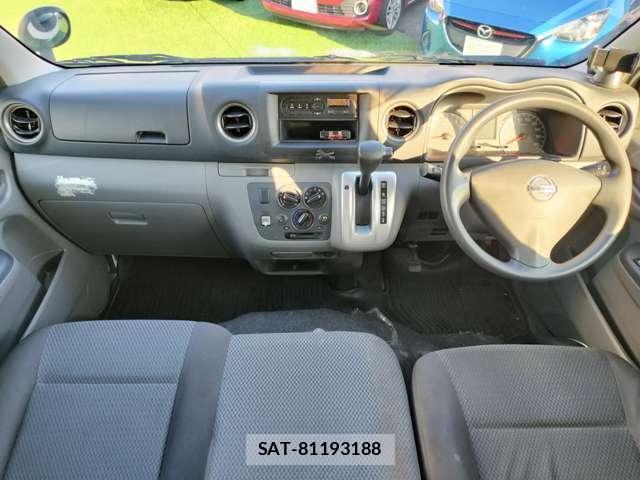 Nissan NV350 Caravan 2017-05 8006481-4