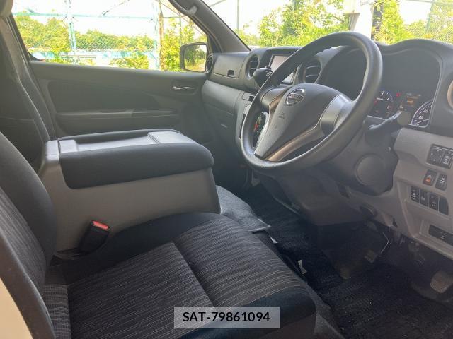 Nissan NV350 Caravan 2020-12 8006715-4