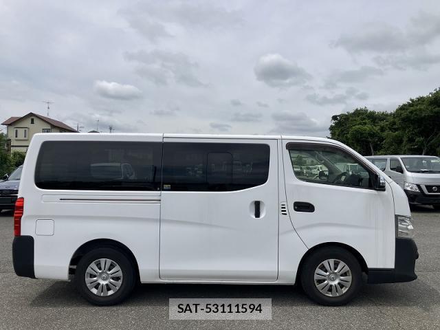 Nissan NV350 Caravan 2019-06 8006722-2