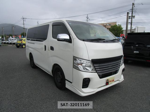 Nissan NV350 Caravan 2018-03 8006745-13