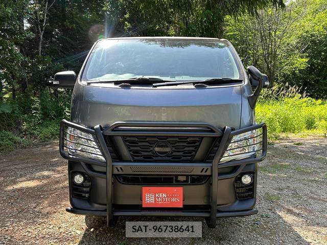 Nissan NV350 Caravan 2021-03 8007173-5
