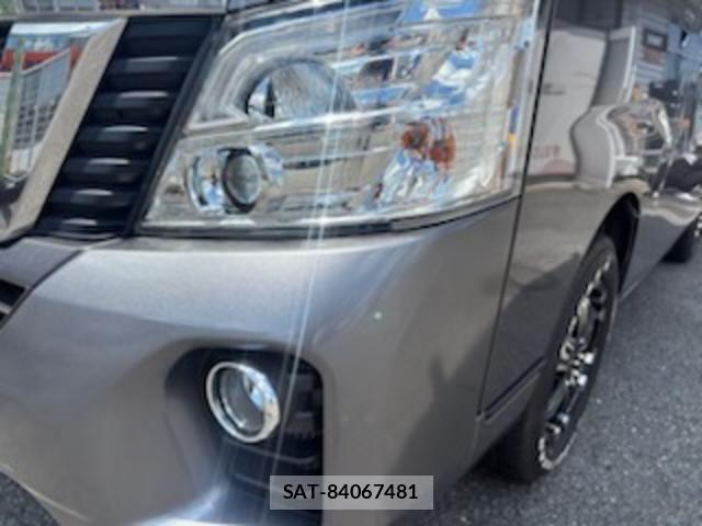 Nissan NV350 Caravan 2018-08 8007246-1