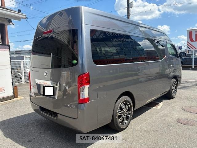 Nissan NV350 Caravan 2018-08 8007246-7