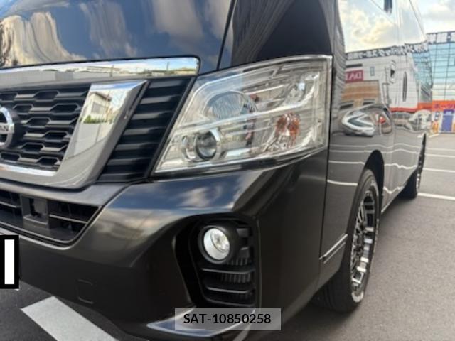 Nissan NV350 Caravan 2018-10 8007247-11
