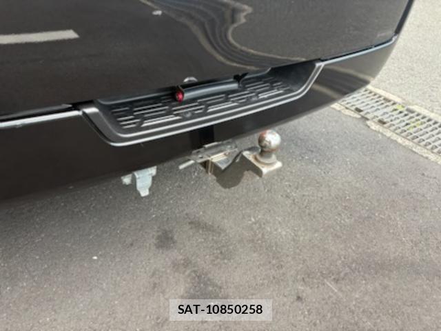 Nissan NV350 Caravan 2018-10 8007247-14