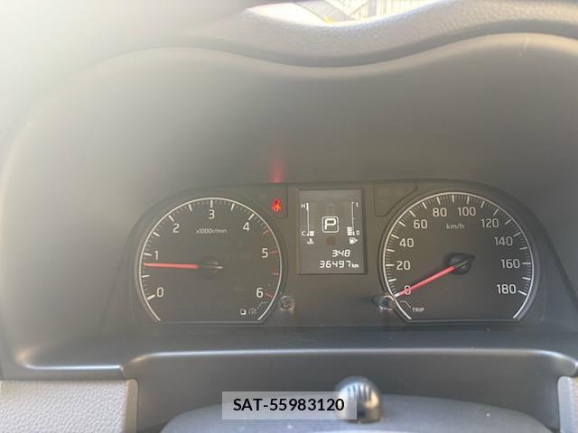 Nissan NV350 Caravan 2018-09 8007249-11