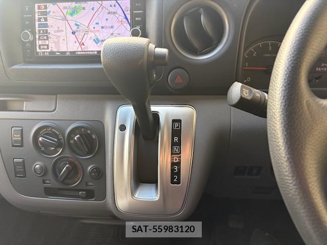 Nissan NV350 Caravan 2018-09 8007249-9