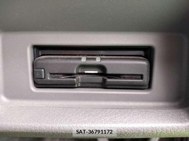 Nissan NV350 Caravan 2021-03 8007362-10