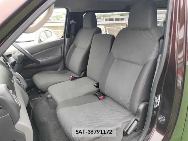 Nissan NV350 Caravan 2021-03 8007362-13