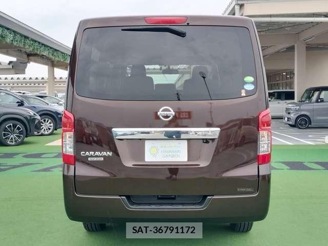 Nissan NV350 Caravan 2021-03 8007362-17