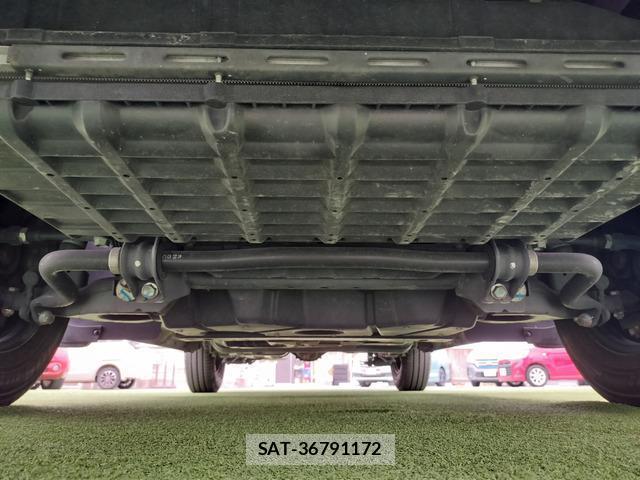 Nissan NV350 Caravan 2021-03 8007362-8