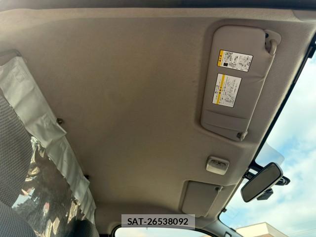 Nissan NV350 Caravan 2019-08 8007476-14