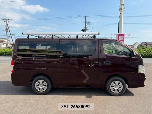 Nissan NV350 Caravan 2019-08 8007476-4