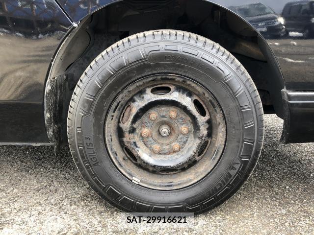 Nissan NV350 Caravan 2012-08 8007490-18