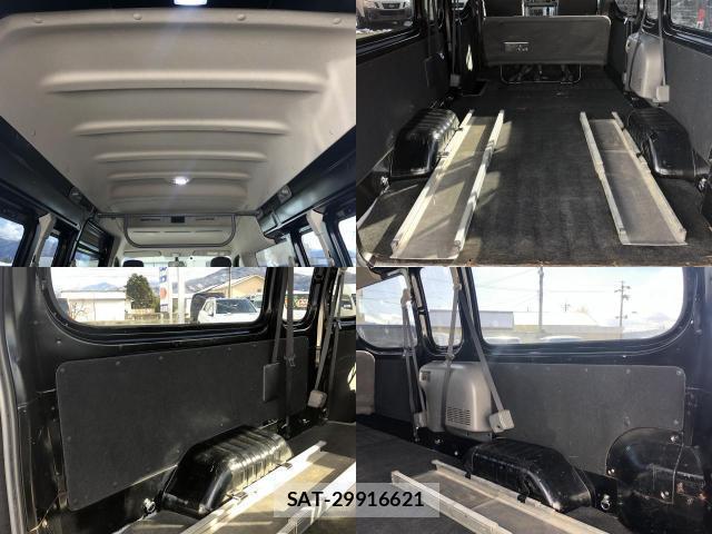 Nissan NV350 Caravan 2012-08 8007490-8