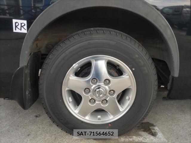 Nissan NV350 Caravan 2014-07 8007493-15