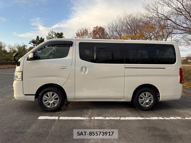 Nissan NV350 Caravan 2012-10 8007787-7