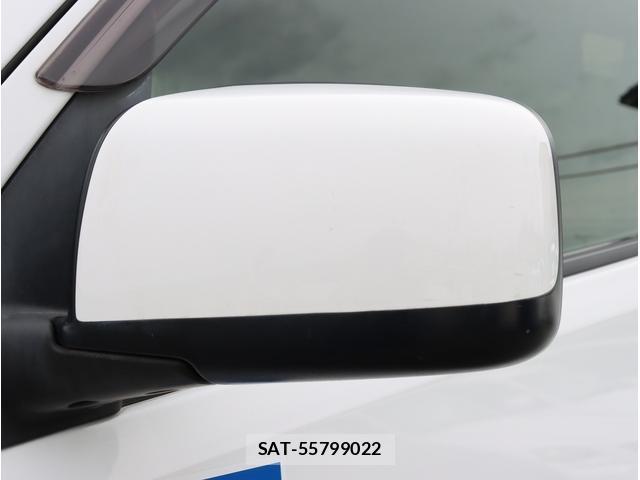 Nissan NV350 Caravan 2014-09 8008423-15