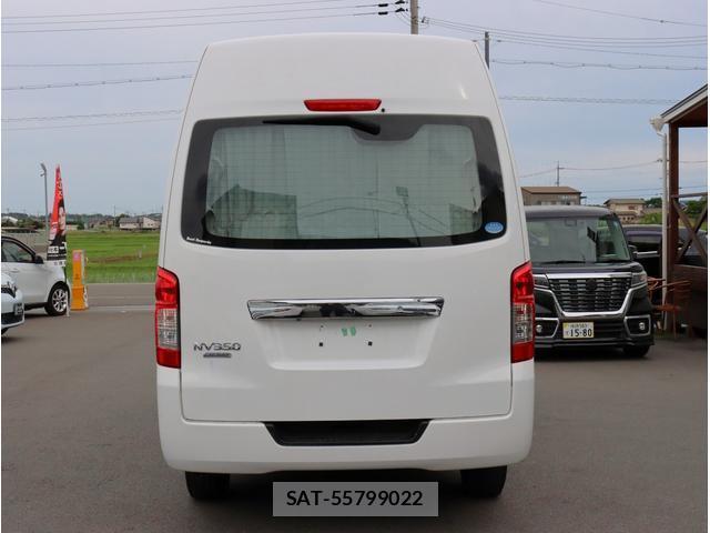 Nissan NV350 Caravan 2014-09 8008423-8
