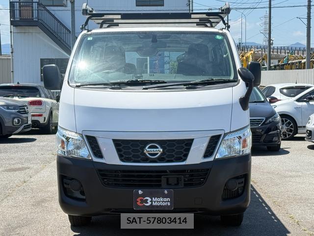 Nissan NV350 Caravan 2016-09 8008435-2
