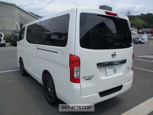 Nissan NV350 Caravan 2017-03 8008503-10