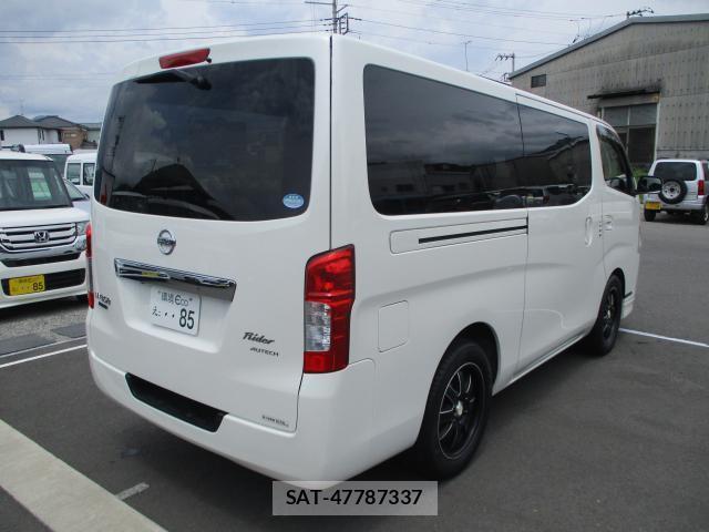 Nissan NV350 Caravan 2017-03 8008503-8