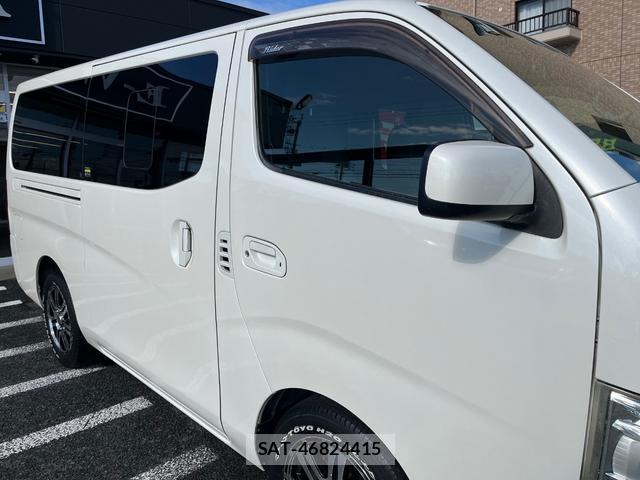 Nissan NV350 Caravan 2013 8008731-17