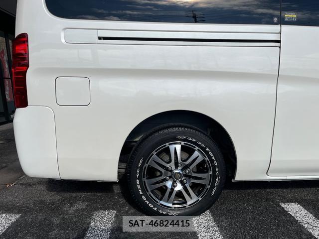 Nissan NV350 Caravan 2013 8008731-19