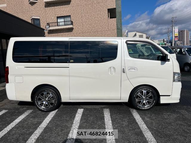 Nissan NV350 Caravan 2013 8008731-4