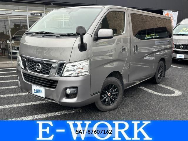 Nissan NV350 Caravan 2013-08 8008744-0