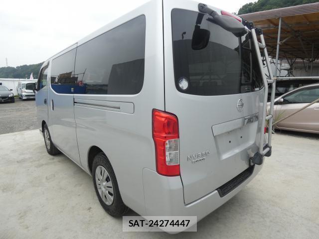 Nissan NV350 Caravan 2016-02 8008760-17