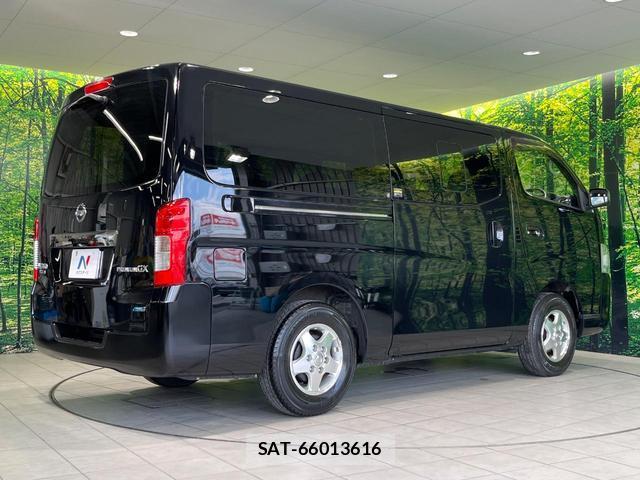 Nissan NV350 Caravan 2016-04 8008783-16