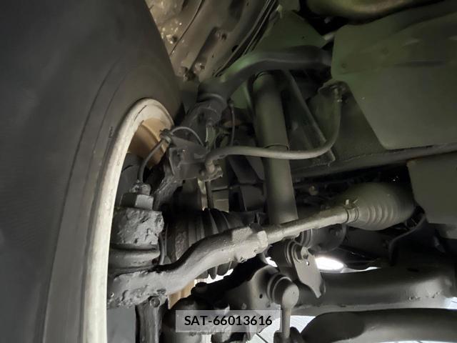 Nissan NV350 Caravan 2016-04 8008783-19