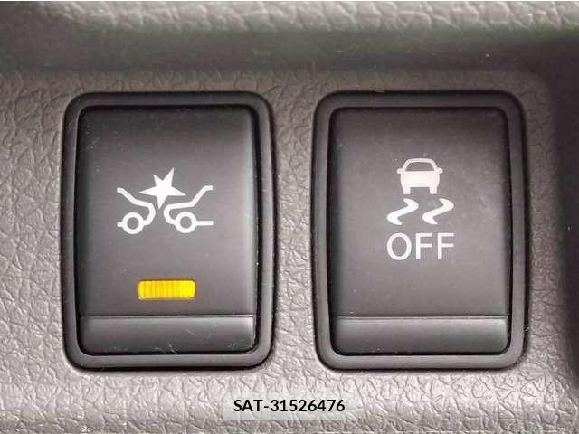 Nissan NV350 Caravan 2017-05 8008799-5