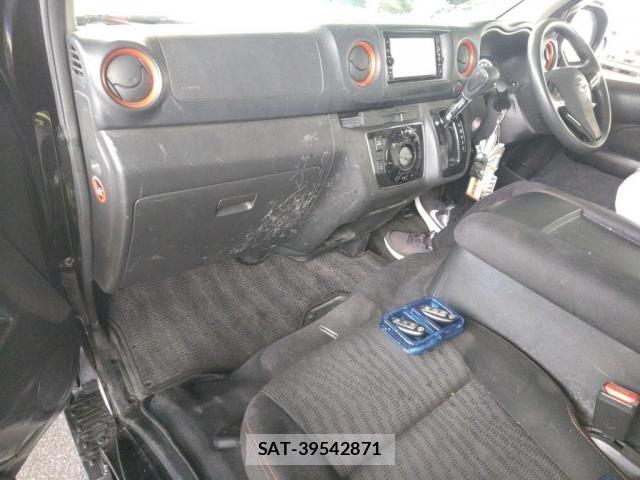 Nissan NV350 Caravan 2021-12 8008832-2
