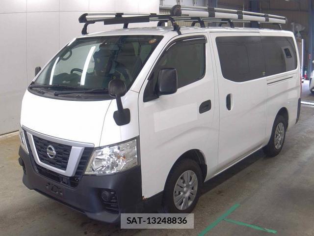 Nissan NV350 Caravan 2021-02 8008852-3