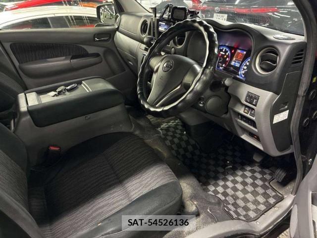 Nissan NV350 Caravan 2019-09 8009045-4