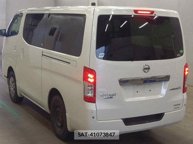 Nissan NV350 Caravan 2020-03 8009051-1