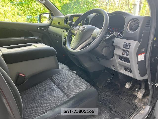Nissan NV350 Caravan 2020-04 8009545-4