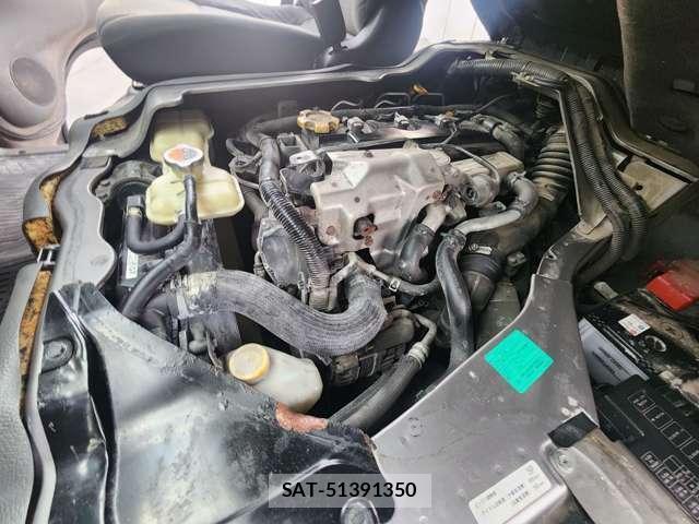 Nissan NV350 Caravan 2012-10 8009662-11